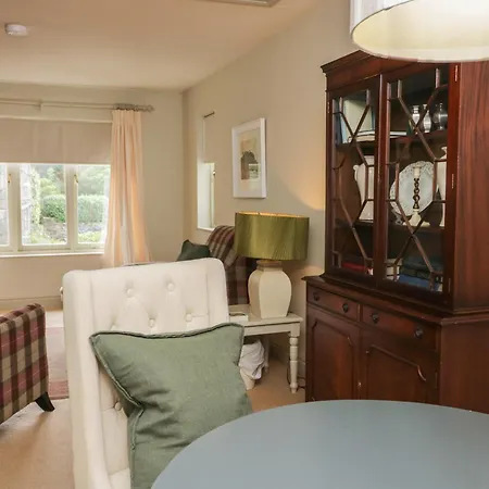 Semesterbostad Gable End High Yewdale